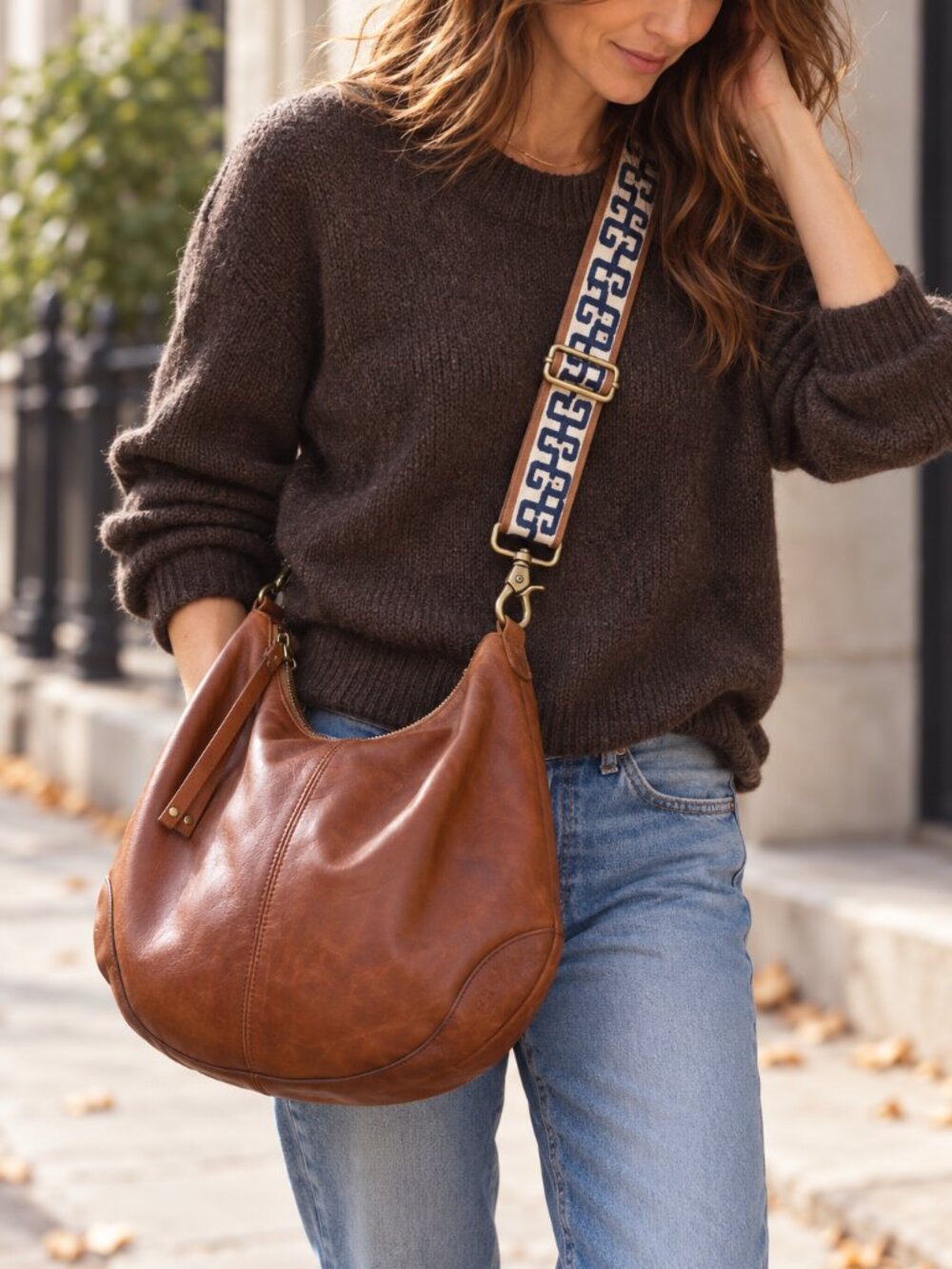 Frye Melissa Scooped Hobo Bag + Parker Thatch Crossbody Strap (Modernist)